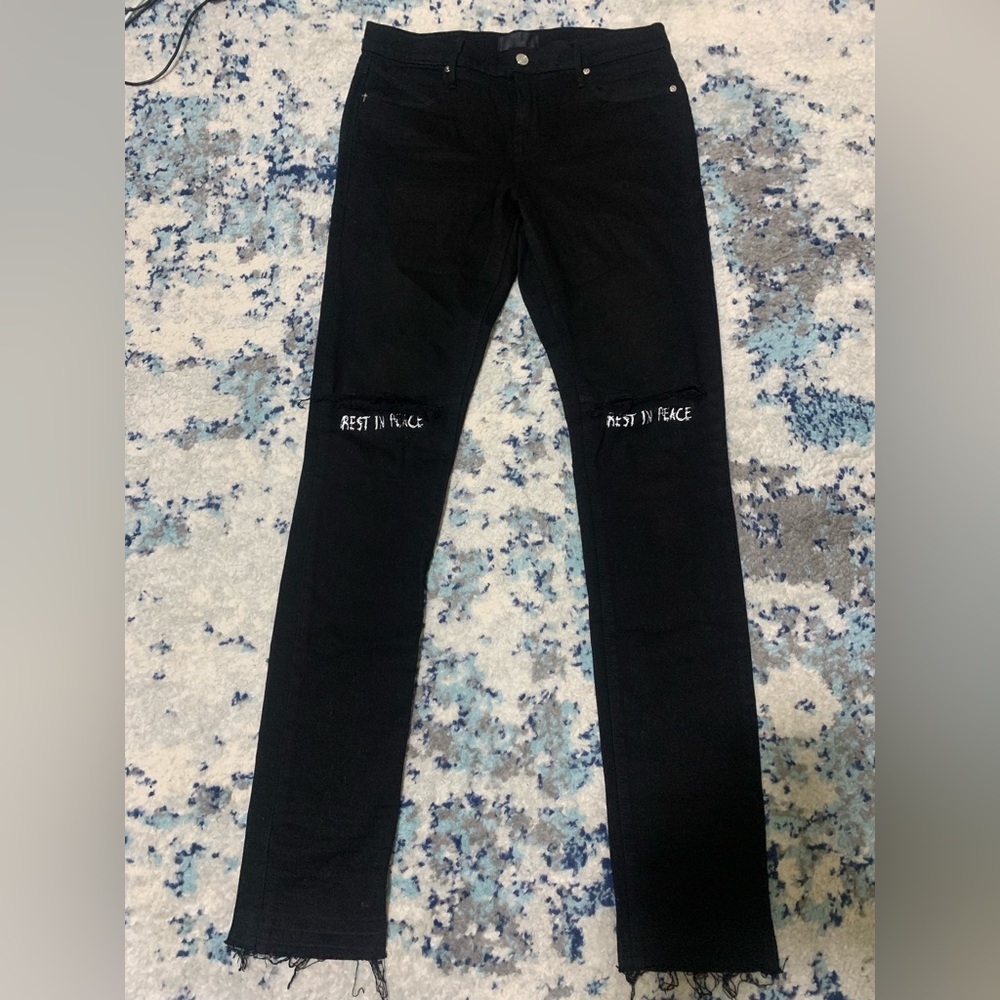 RTA Black RIP jeans size 30 new without tags